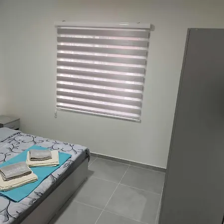 Apartmani-sobe Manic