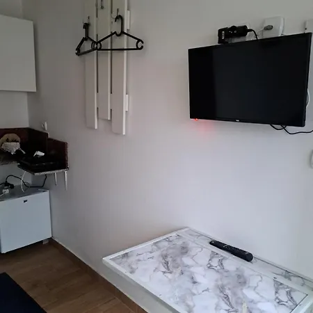 Apartmani-sobe Manic