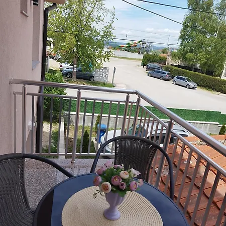 Apartmani-sobe Manic Soko Banja