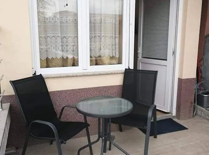 شقة Manic سوكو بانيا